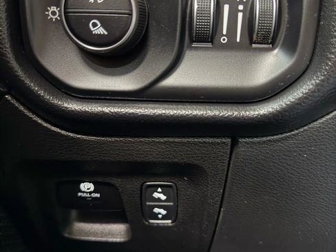 Used 2022 RAM 1500 Laramie image 29