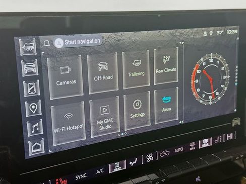 Used 2024 GMC Hummer EV 2X w/ LPO, Illumination Package image 18