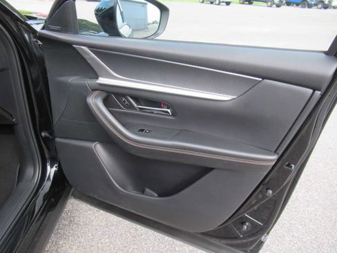Used 2025 MAZDA CX-70 3.3 Turbo S w/ Premium Package AWD/4WD image 28