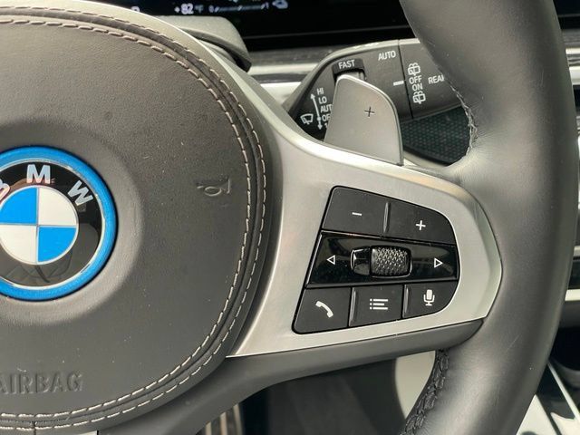 Certified 2024 BMW X5 xDrive50e w/ Executive Package AWD/4WD image 17