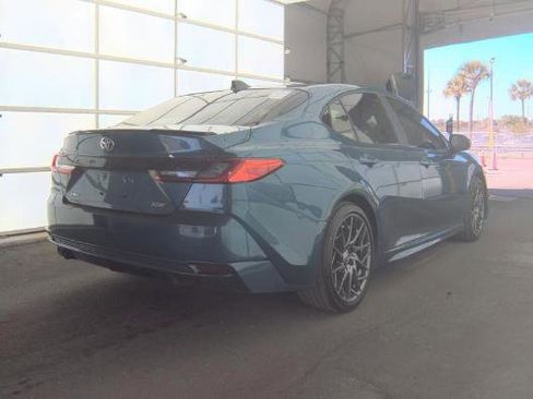 Used 2025 Toyota Camry XSE image 3