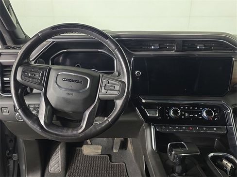 Certified 2023 GMC Sierra 1500 Denali Ultimate image 13