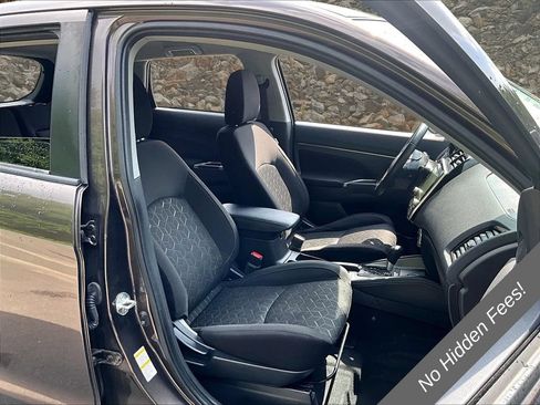Used 2020 Mitsubishi Outlander Sport SE FWD image 7