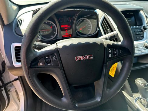 Used 2017 GMC Terrain SLE image 41