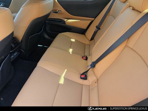 Certified 2025 Lexus ES 350 w/ Premium Package FWD image 27