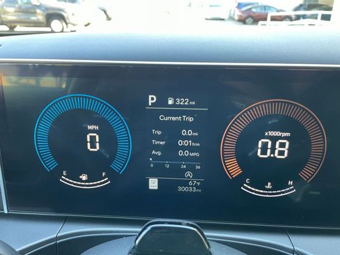 Used 2025 Hyundai Santa Fe SEL image 42