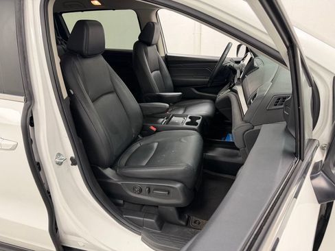 Used 2025 Honda Odyssey EX-L image 12