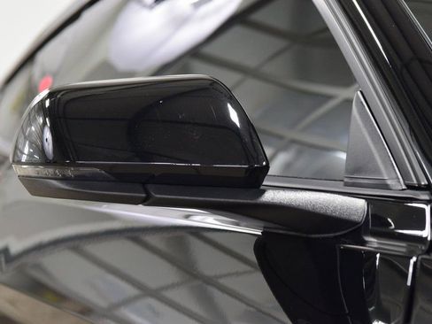 Used 2022 Ford Mustang Shelby GT500 w/ Technology Package image 23