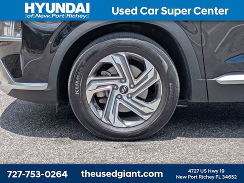 Used 2023 Hyundai Santa Fe SEL w/ Premium Package FWD image 10