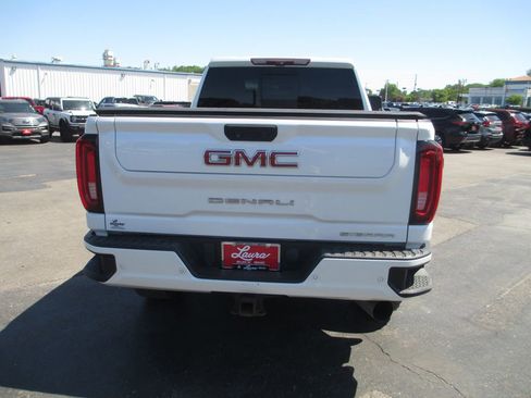 Used 2021 GMC Sierra 2500 Denali w/ Denali Ultimate Package AWD/4WD image 7