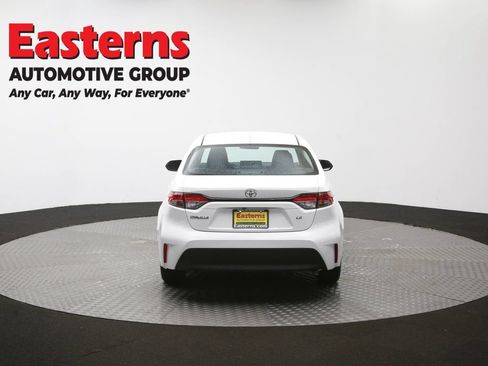 Used 2023 Toyota Corolla LE FWD image 39