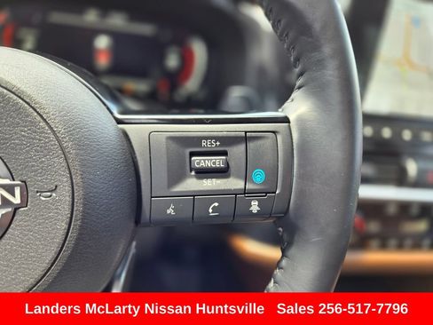 Used 2023 Nissan Pathfinder Platinum w/ Cargo Package AWD/4WD image 28