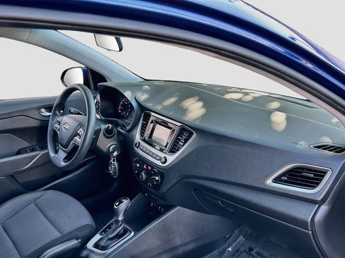 Used 2018 Hyundai Accent SE FWD image 26