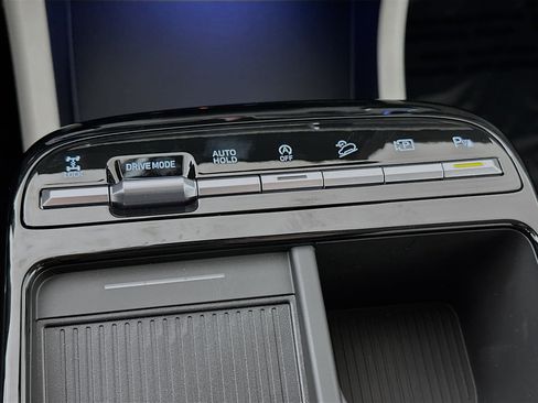 New 2026 Hyundai Tucson Limited image 21