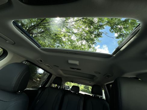 New 2026 Kia Carnival SX Prestige FWD image 39