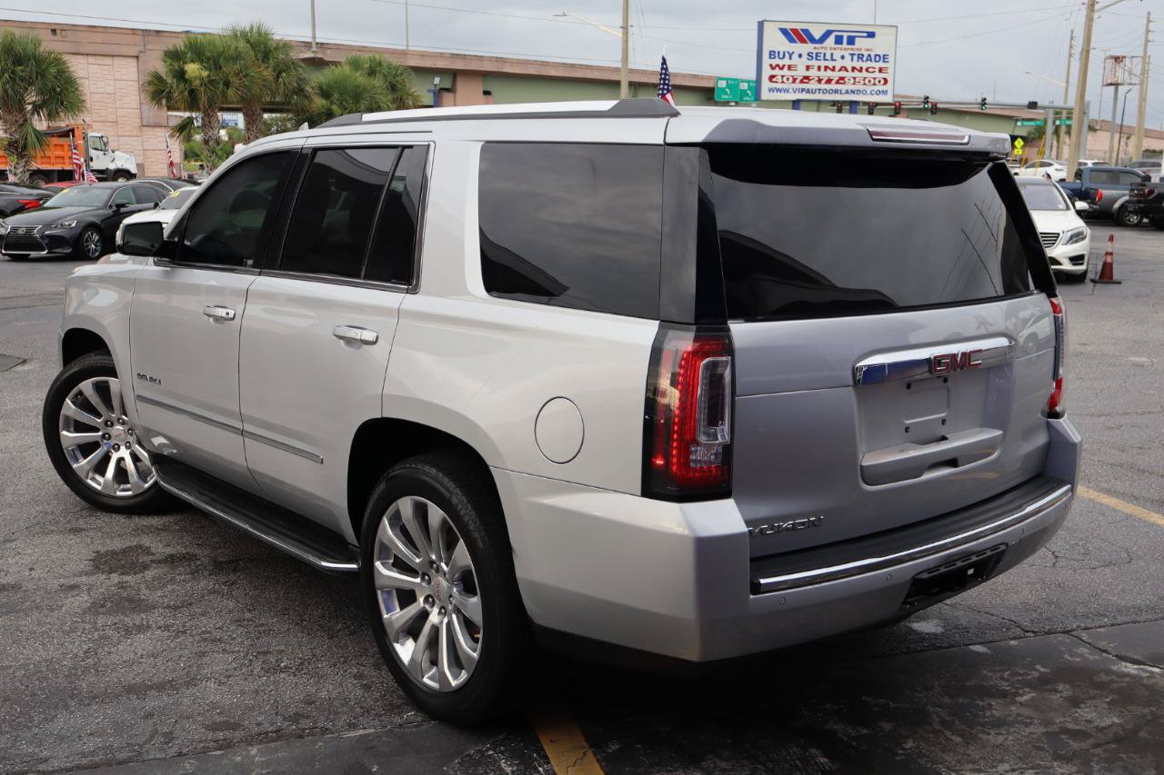 Used 2018 GMC Yukon Denali AWD/4WD image 5