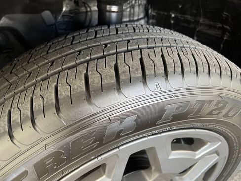 New 2026 Subaru Outback Premium image 33