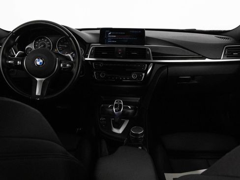 Used 2017 BMW 340i xDrive Sedan AWD/4WD image 16