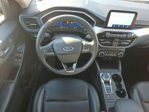 Used 2020 Ford Escape SE Sport image 11