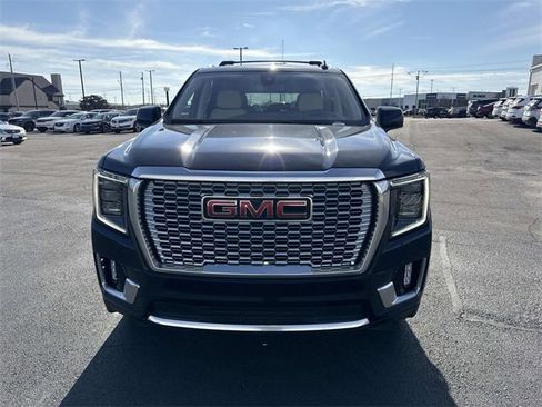 Used 2022 GMC Yukon Denali image 7