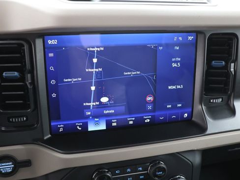 Used 2023 Ford Bronco Wildtrak image 22