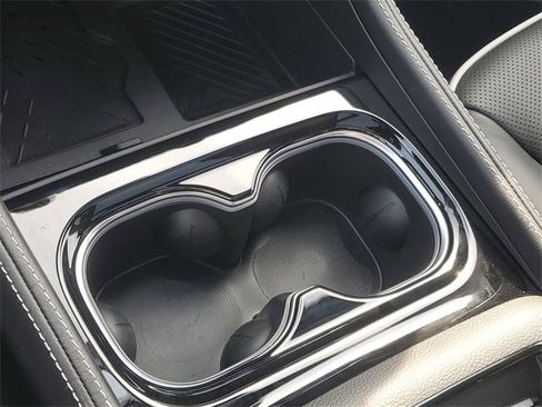 New 2026 Chrysler Pacifica Limited w/ Trailer Tow Group image 31