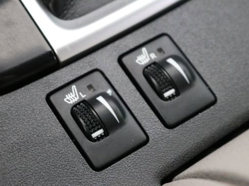 Used 2019 Toyota Highlander XLE image 54