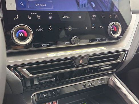 Certified 2025 Lexus TX 350 AWD image 19
