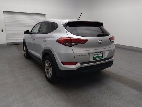 Used 2018 Hyundai Tucson SE AWD/4WD image 5