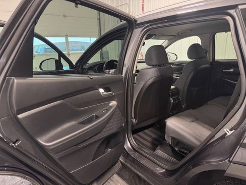 Used 2021 Hyundai Santa Fe SEL w/ Convenience Package image 14