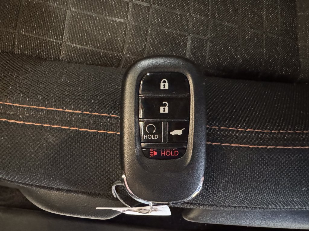 Used 2023 Honda HR-V Sport image 17