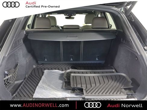 Certified 2025 Audi Q5 Premium w/ Convenience Package AWD/4WD image 16