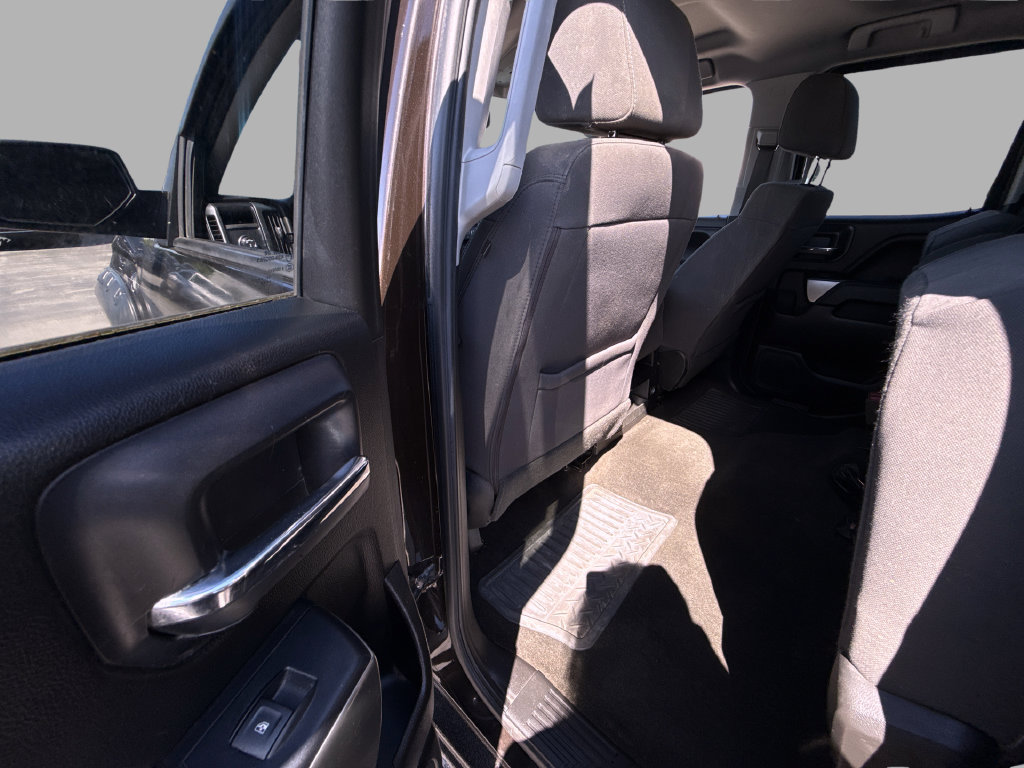 Used 2018 Chevrolet Silverado 1500 LT w/ All Star Edition AWD/4WD image 10