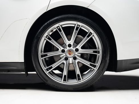 Used 2023 Porsche Panamera 4 AWD/4WD image 21