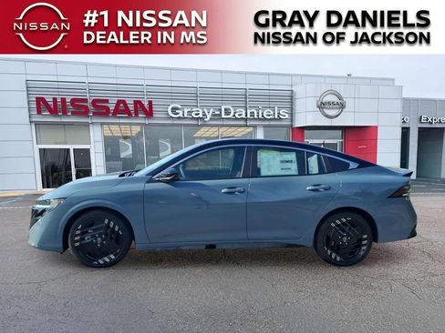New 2026 Nissan Sentra SR w/ SR All Weather Package FWD image 4