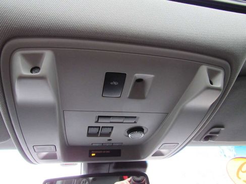 Used 2019 Chevrolet Tahoe Premier image 19