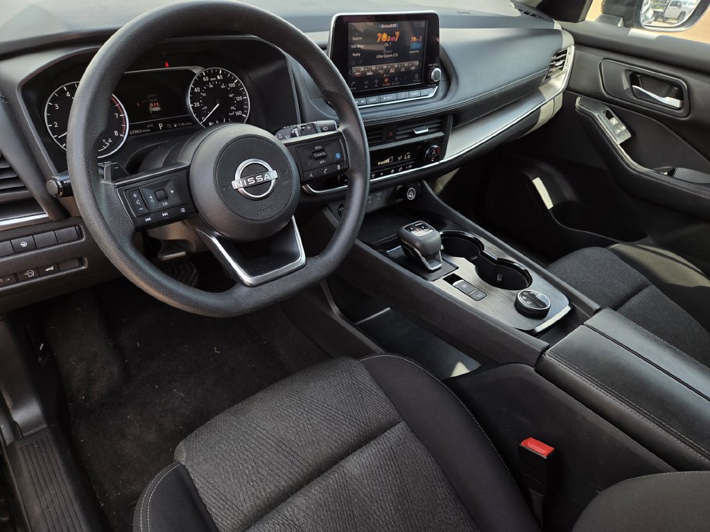 Used 2024 Nissan Rogue SV AWD/4WD image 30