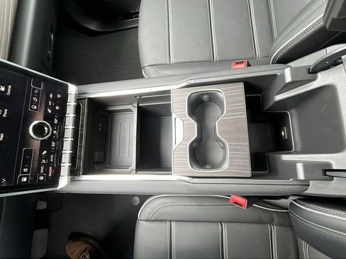 New 2024 GMC Sierra EV Denali image 25