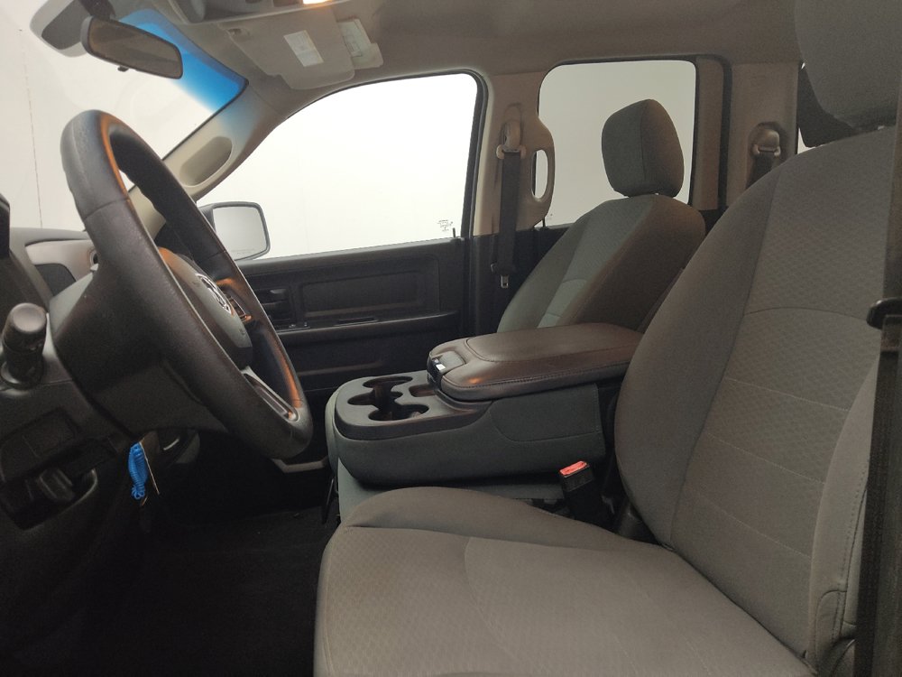 Used 2018 RAM 1500 Express RWD image 17