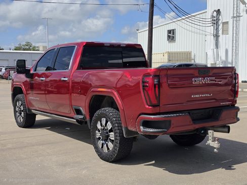 Used 2024 GMC Sierra 2500 Denali w/ Denali Reserve Package AWD/4WD image 8