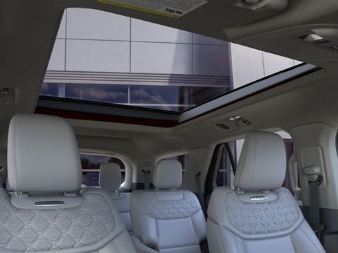 New 2026 Ford Explorer Platinum w/ LUX Leather Package AWD/4WD image 64