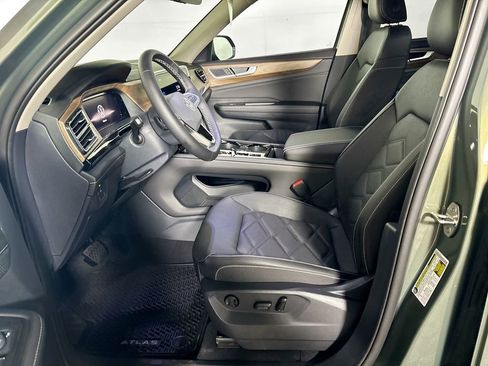 New 2026 Volkswagen Atlas SE AWD/4WD image 11