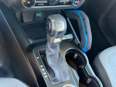 Certified 2024 Ford Bronco Black Diamond AWD/4WD image 19