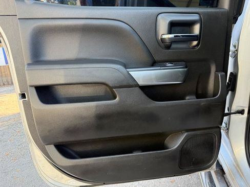 Used 2018 Chevrolet Silverado 1500 LT w/ All Star Edition RWD image 31