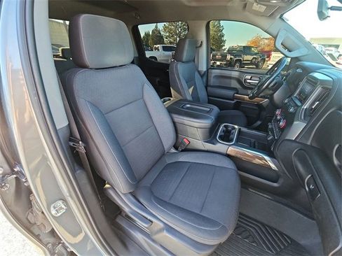 Used 2021 Chevrolet Silverado 1500 LT Trail Boss w/ Bed Protection Package image 15