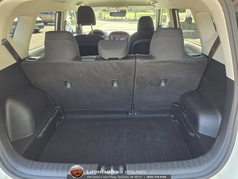 Certified 2023 Kia Soul LX w/ Option Group 015 FWD image 27