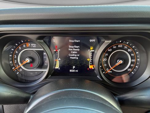 Used 2025 Jeep Gladiator Rubicon AWD/4WD image 23