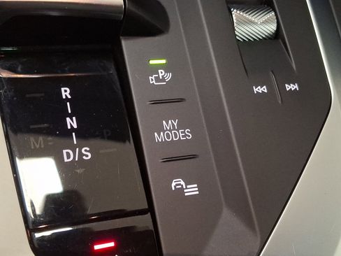 Used 2025 BMW 228i xDrive w/ Premium Package image 21