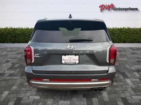 Used 2024 Hyundai Palisade Calligraphy FWD image 11