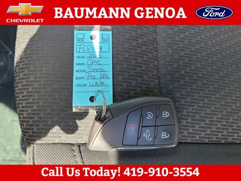 Used 2023 GMC Sierra 1500 Pro w/ Graphite Edition AWD/4WD image 29